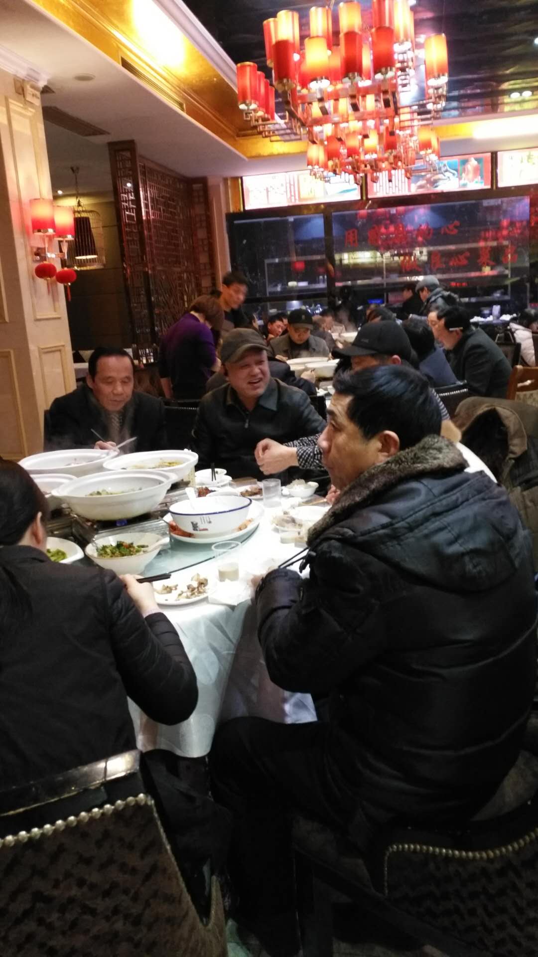 常德市康都物業服務有限公司,常德保安服務公司,保潔服務,綠化服務,搬運服務,墻外高空清洗服務