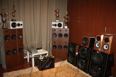 [商品--影音導(dǎo)航]蕪湖汽車(chē)音響專(zhuān)業(yè)改裝套餐活動(dòng)